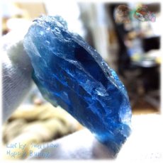 画像2: ◆ 動画あり 特別な コバルトブルー ブルーフローライト 蛍石 原石 欠片 No.4768 (2)