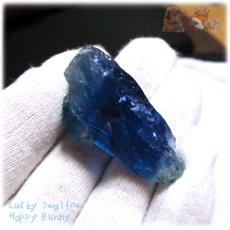 画像4: ◆ 動画あり 特別な コバルトブルー ブルーフローライト 蛍石 原石 欠片 No.4768 (4)