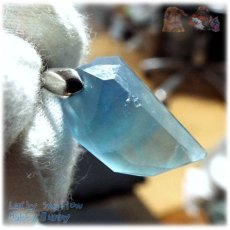 画像4: ◆ かき氷始めました♪ 氷砂糖みたいな溶けない氷♪ 永久凍土 地中海ブルー ブルーフローライト ペンダント  No.4786 (4)