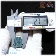 画像7: 鉱石アクアリウム 秘蔵品 宝石質 特殊希少カラー ブルーフローライト 欠片 結晶 蛍石 原石 No.4816 (7)