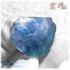 画像2: ◆ 秘蔵品 宝石質 特殊希少カラー ブルーフローライト 欠片 結晶 蛍石 原石 No.4916 (2)