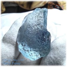 画像7: ◆ 珍しいラダー結晶 秘蔵品 宝石質 特殊希少カラー ブルーフローライト 欠片 結晶 蛍石 原石 No.4935 (7)