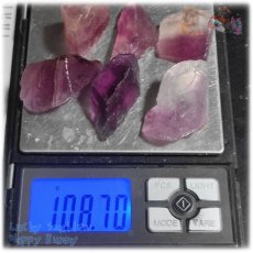 画像8: ◆ 業務用 パープルフローライト 赤紫色 原石 無選別 未洗浄 約100ｇ 量り売り 天然石 ♪3107 (8)