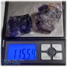 画像10: ◆ 業務用 パープルフローライト 紫蛍石 原石 無選別 未洗浄 約100ｇ 量り売り 天然石 ♪3123 (10)