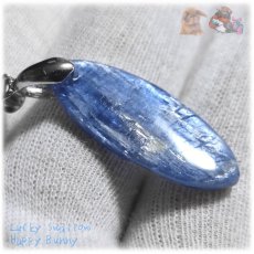 画像4: ◆ きらきら 限定品 チベット産 藍晶石 カイヤナイト Kyanite 欠片 原石 ペンダント ネックレス No.5232 (4)