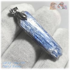 画像9: ◆ 限定品 チベット産 藍晶石 カイヤナイト Kyanite 欠片 原石 ペンダント ネックレス No.5235 (9)
