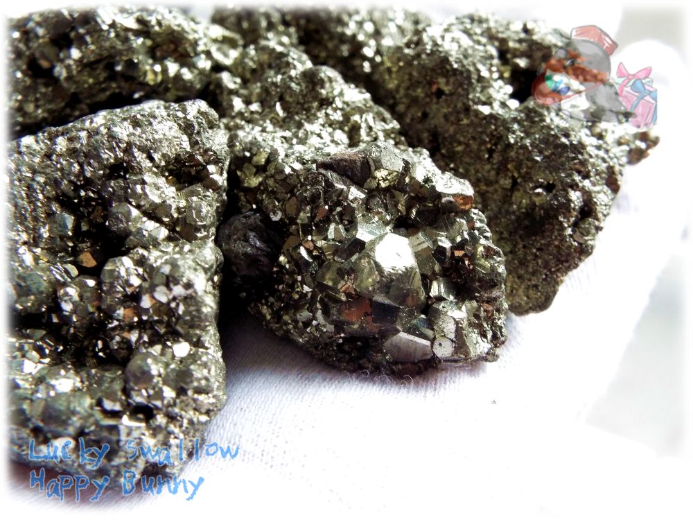 天然石 パイライト鉱石 原石 標本 ルース素材にも♪ 別名 黄鉄鉱