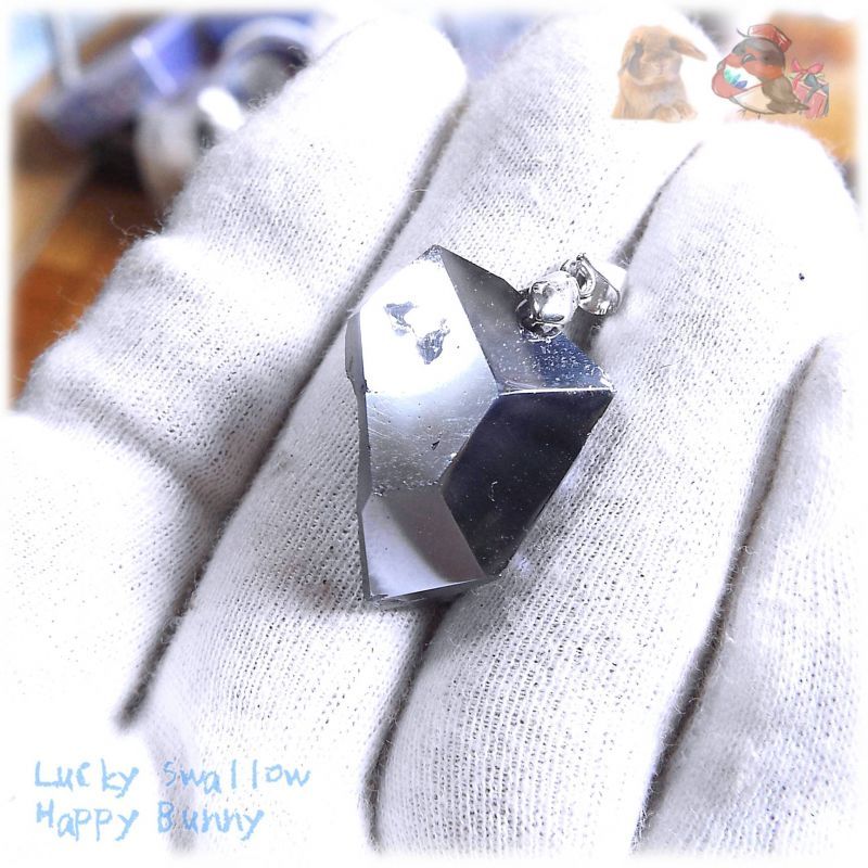 天然石 高純度 エリートシュンガイト 鉱石 ペンダント No.4051 鉱石・石類 小さなミネラルフェス♪ 高純度 エリートシュンガイト 鉱石  ペンダント No.4051