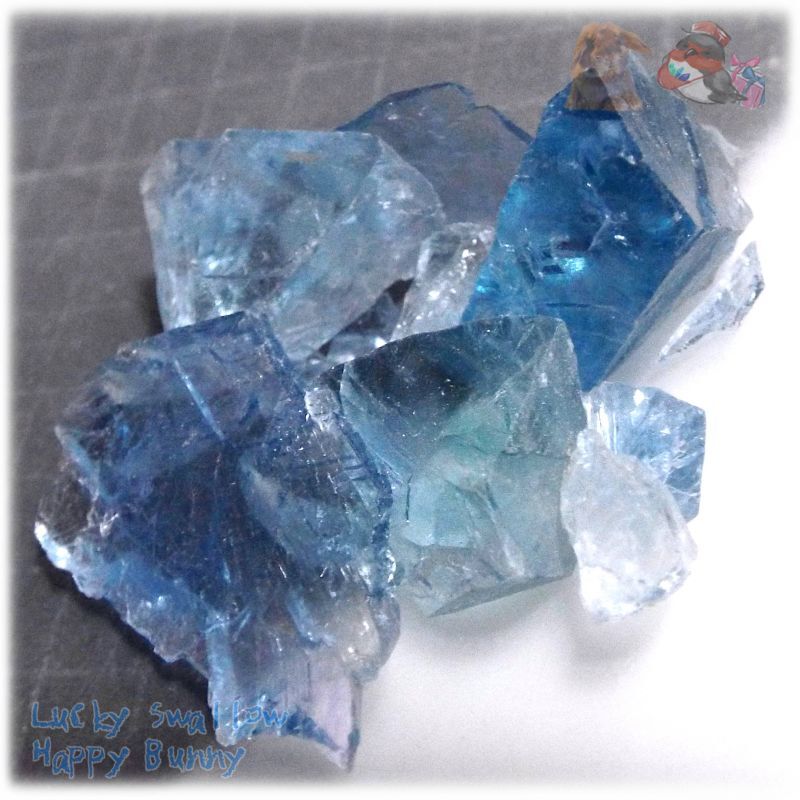 天然石 秘蔵品 宝石質 特殊希少カラー ブルーフローライト 欠片 結晶